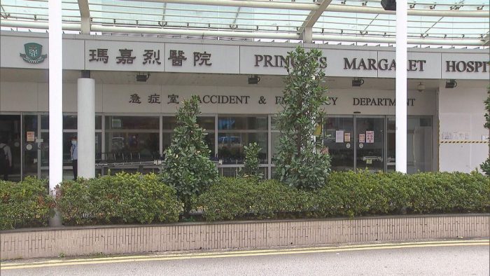 工業意外｜20歲男工人魂斷小蠔灣車廠，遭溜後工程車撞倒重傷不治。家屬趕至醫院迎噩耗，斥港鐵職員「一問三不知」